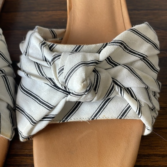 Joie, euro 38.5 US 7-7.5, women’s striped fabric and leather flat slip-on sandal - Picture 5 of 11